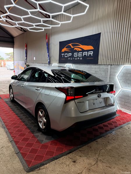 2021 Toyota Prius 1.8 Petrol Hybrid Automatic 43K 398702979