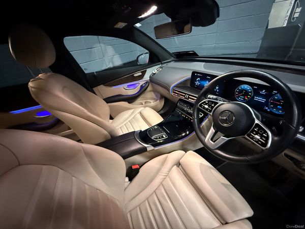 211 Mercedes-Benz EQC 400 AMG Line 4Matic 398723913
