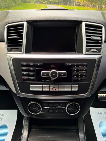 Mercedes-Benz M-Class 2013 2 Seats 398724597