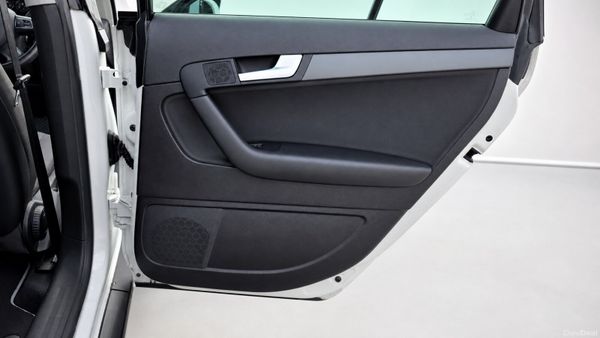 2013  Audi A3 1.4L Petrol Automatic 398852763