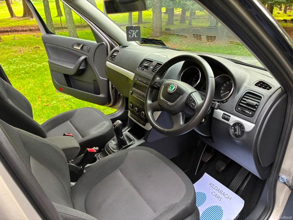 Skoda Yeti 2011 1.6 TDI Greenline is 398968221