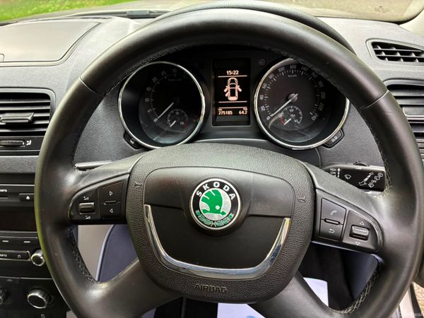 Skoda Yeti 2011 1.6 TDI Greenline is 398968223