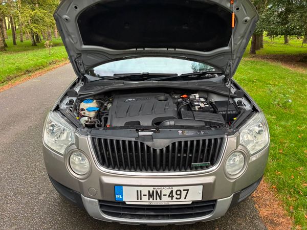 Skoda Yeti 2011 1.6 TDI Greenline is 398968229