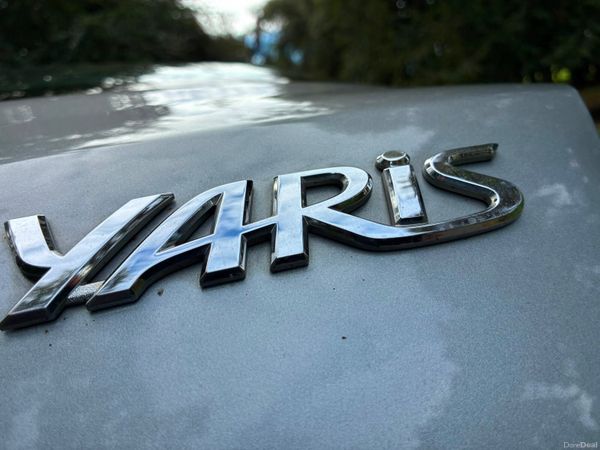 Toyota Yaris 2010 1.0 398968557