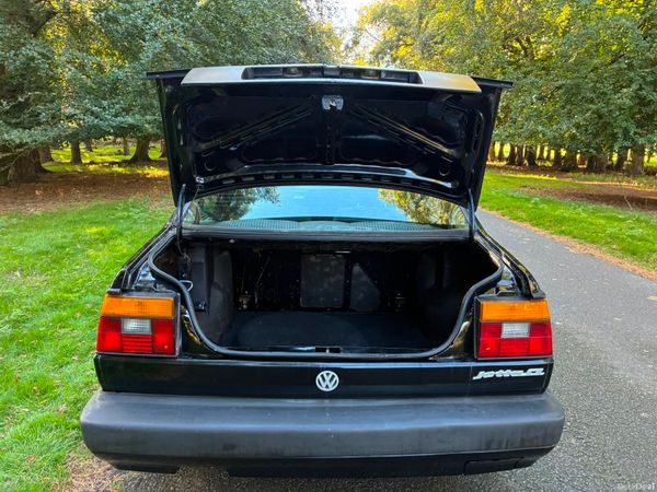 Volkswagen Jetta 1991 Diesel 398969559
