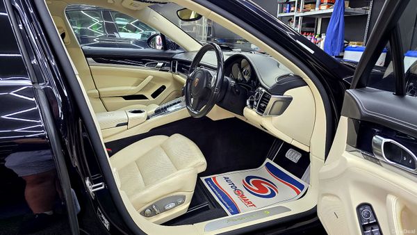Porsche Panamera 2016  1 Year Warranty Full Servic 398970727