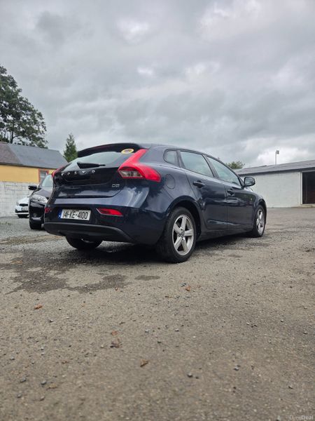 Stunning D2 Volvo V40 Low Mileage 398971669