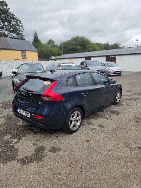 Stunning D2 Volvo V40 Low Mileage 398971677