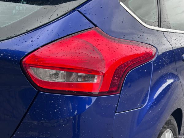 2016 Ford Focus Zetec 1.5 TDCi 398922567