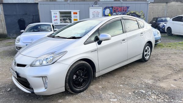 2015 Toyota Prius -, 2 of 16
