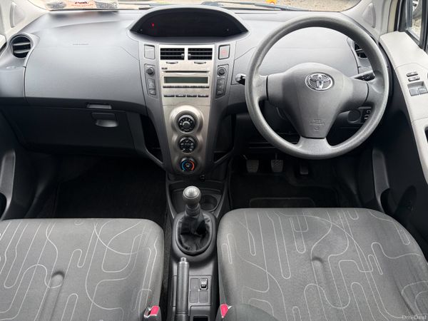 2010 Toyota Yaris 1.0 VVT-I Nct 04/27 Tax 09/26 399067325