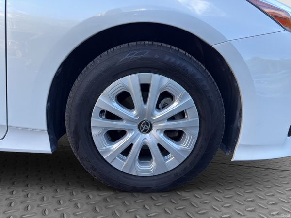 2022 Toyota Prius 1.8 Petrol Hybrid Automatic 399074271