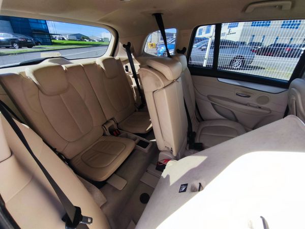 BMW 2-Series 2015 216d 7 Seater 399085433