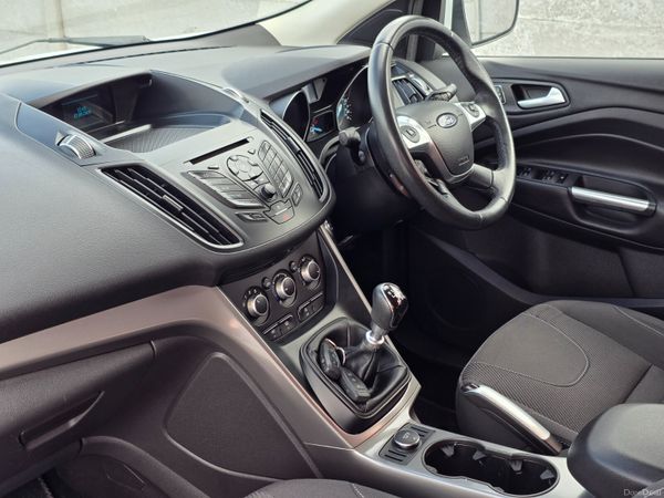Ford Kuga 2.0TDCI 150PS Zetec 399091283