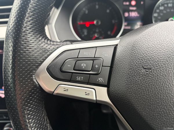 2020 (202) Volkswagen Passat R-Line DSG Facelift 399004195