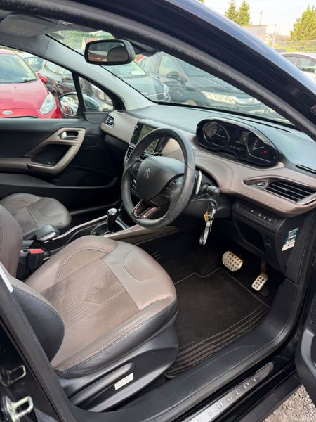 Peugeot 2008 Automatic 399006733