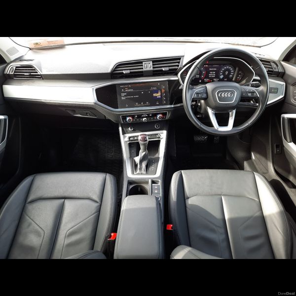 2024 Audi Q3 SE, 2 of 16