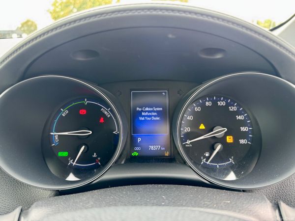Toyota C-HR 2017 399151467