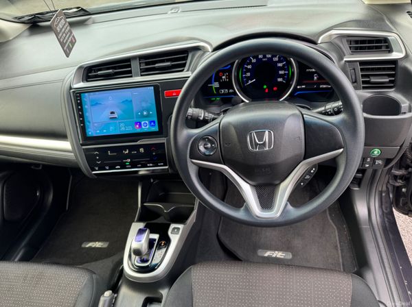 2015Honda FIT/JAZZ 1.5 Hybrid automatic 399157469