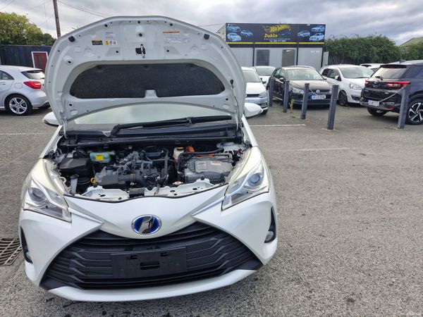2017 Toyota Vitz 1.5L Hybrid Low Miles Automatic 399185193