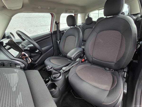 Mini Cooper 1.5 Petrol Automatic only 13K Km 399108751