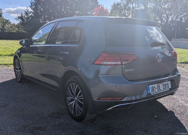 Volkswagen Golf Trendline 2018 399114309