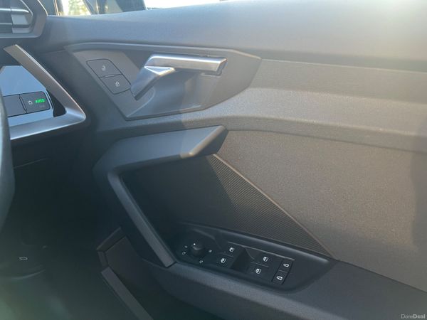 2020 (202) Audi A3 Technik 35 2.0 TDI - Automatic 399114977