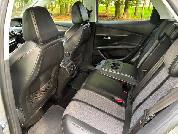 Peugeot 3008 2019 1.2 Active 399117549