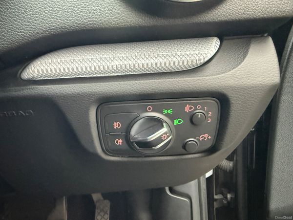 Audi A3 2015 399241491