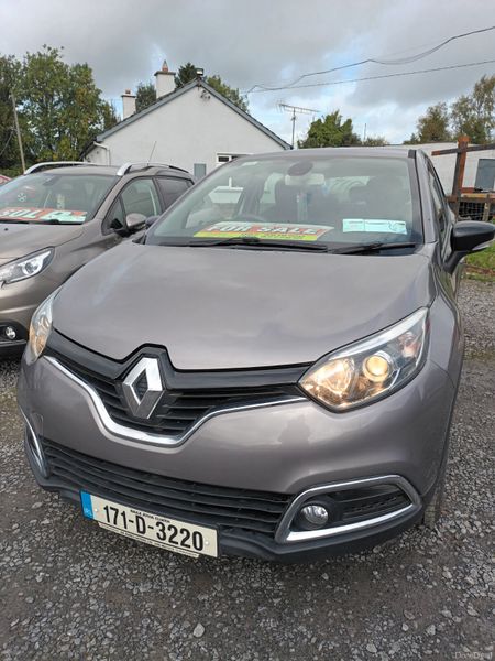 Renault Captur 2017 399243513
