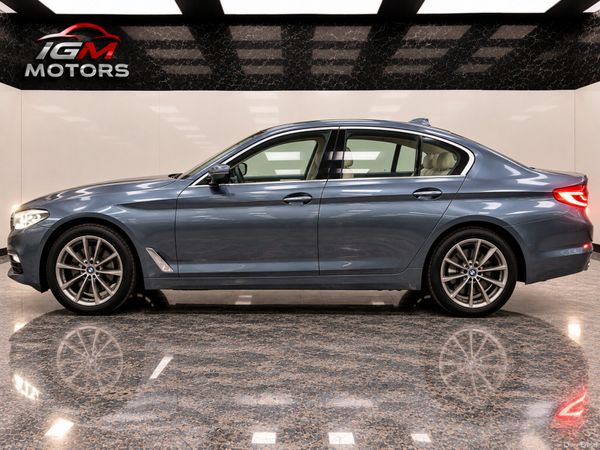 BMW 5-Series 2017 399247685