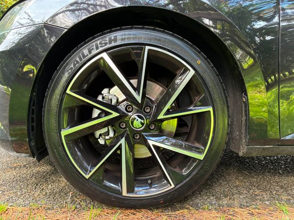 Skoda Superb 2019 2.0 TDI STYLE AUTOMATIC 399252781