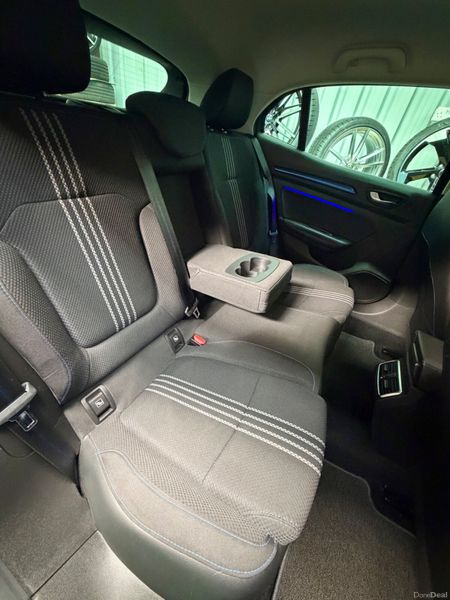 2016 (162) Renault Megane - GT line interior! 399253559