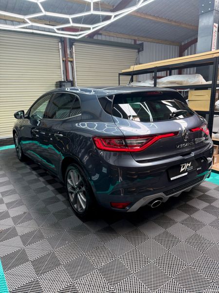 2016 (162) Renault Megane - GT line interior! 399253517