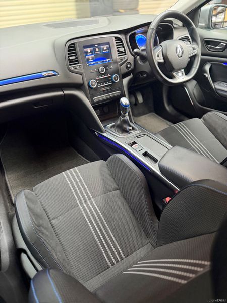 2016 (162) Renault Megane - GT line interior! 399253531