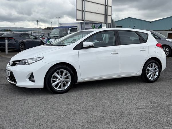 2014 Toyota Auris 1.33 VVT-I Aura Nct 10/27 399206369