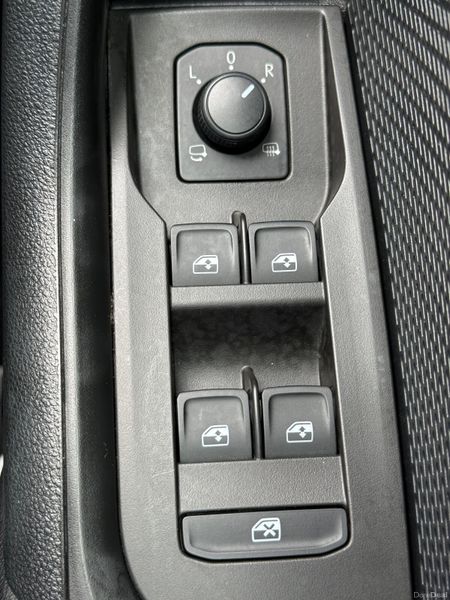 Immaculate  Automatic 231 Skoda Octavia Ambition! 399213693
