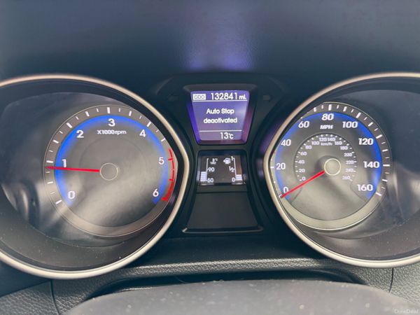 Hyundai i30 2013 399239525