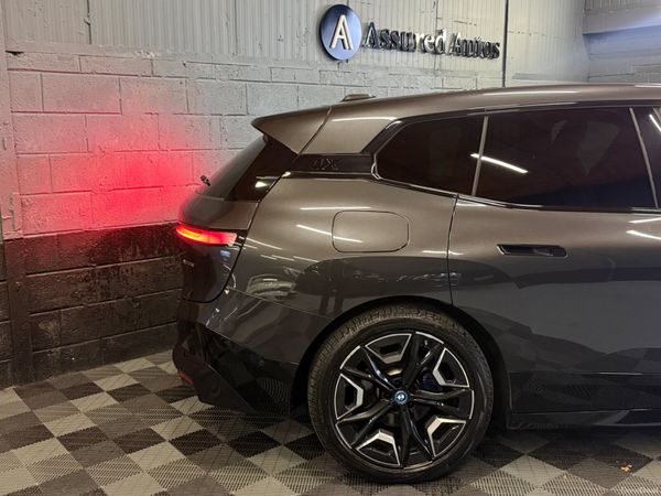 232 BMW iX40 M-Sport XDrive 399342285