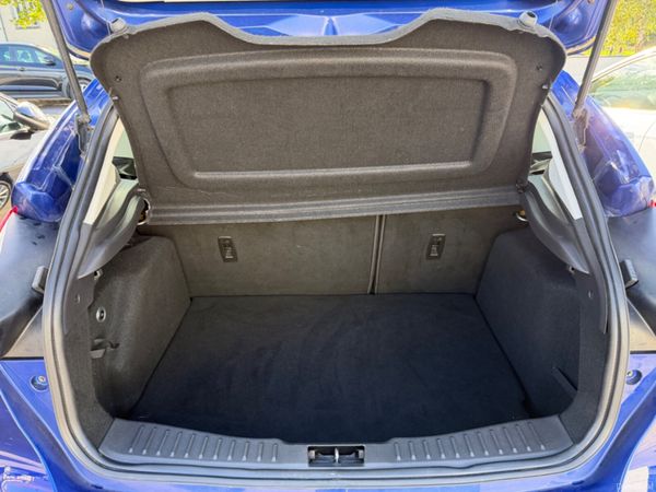 Ford Focus TITANIUM 399377531
