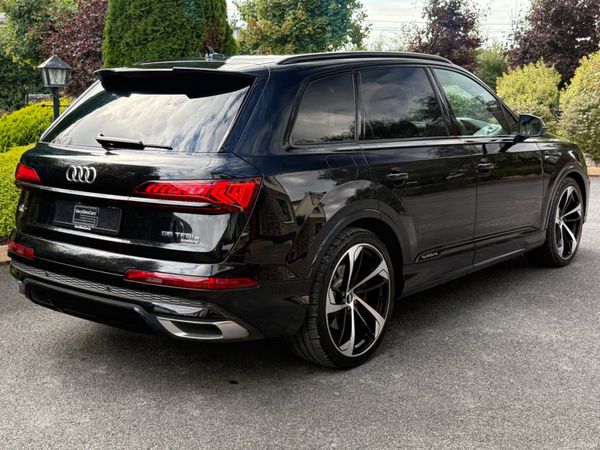 Immaculate 202 Audi Q7 S-Line Black Ed Styling! 399378615