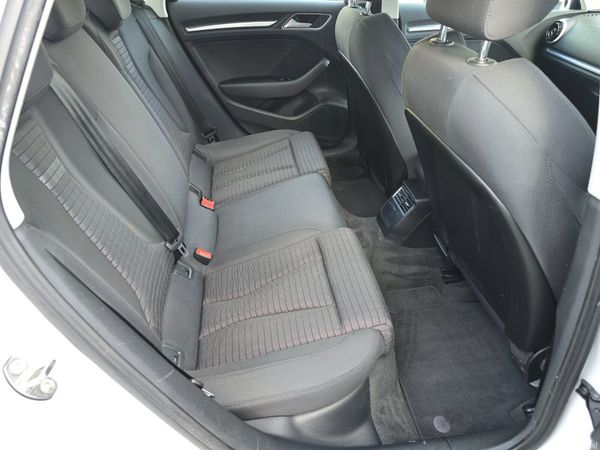 161 Audi A3 1.6 TDI Quattro 6 Speed Manual 399379893