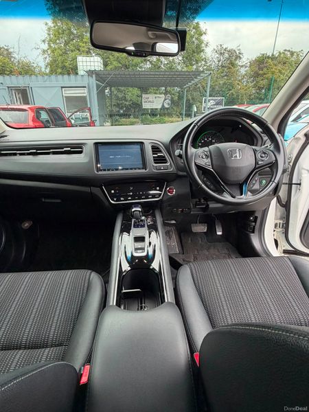 2017 Honda Vezel 1.5 Petrol Hybrid Automatic 399388619