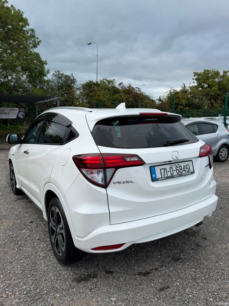 2017 Honda Vezel 1.5 Petrol Hybrid Automatic 399388627