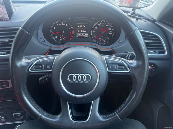 Audi Q3 2017 399323639
