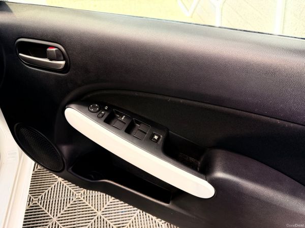2014 Mazda Demio - Low milage 399452227