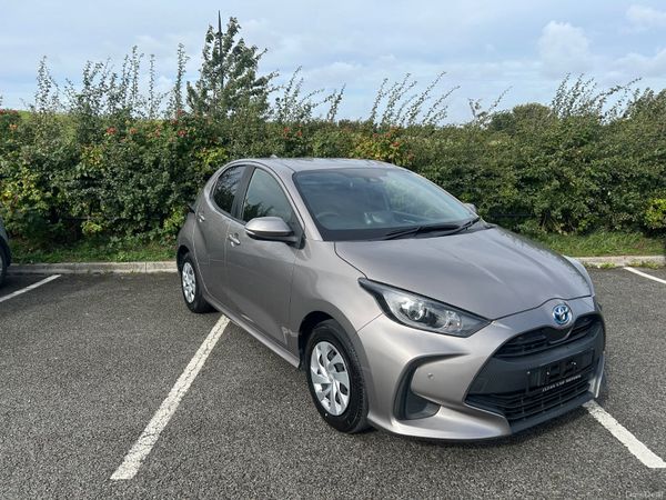 TOYOTA YARIS HYBRID 2021 399456973