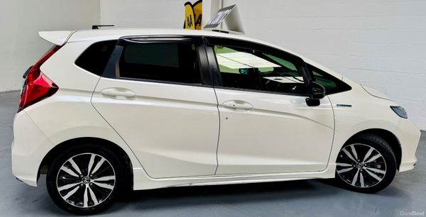 2017 Honda Fit 1.5 Hybrid Automatic,Sports Specs 399409095