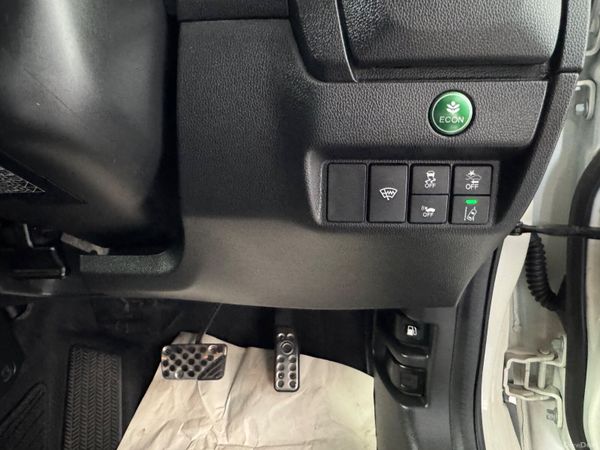 2017 Honda Fit 1.5 Hybrid Automatic,Sports Specs 399409133