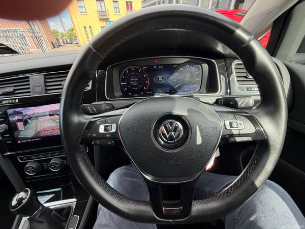 191 VOLKSWAGEN GOLF 1.0 PETROL 125bhp HIGHLINE 399541037
